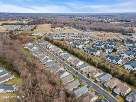 37 Kingston Drive Jackson NJ 08527