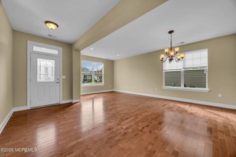 37 Kingston Drive Jackson NJ 08527