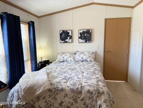 21 Bluebird Lane Whiting NJ 08759