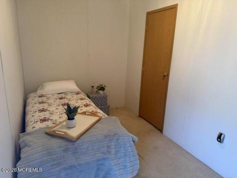 21 Bluebird Lane Whiting NJ 08759
