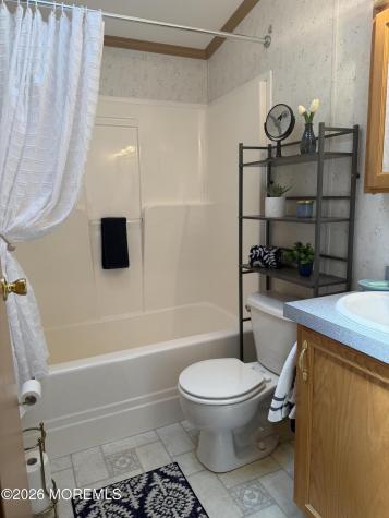 21 Bluebird Lane Whiting NJ 08759