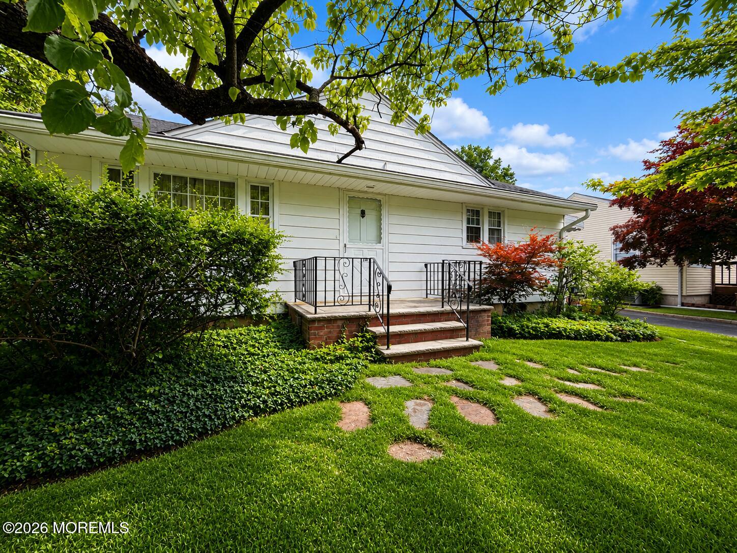 18 Holmes Terrace Freehold NJ 07728