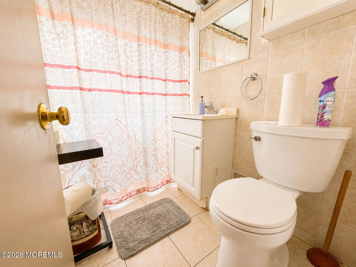 18 Holmes Terrace Freehold NJ 07728