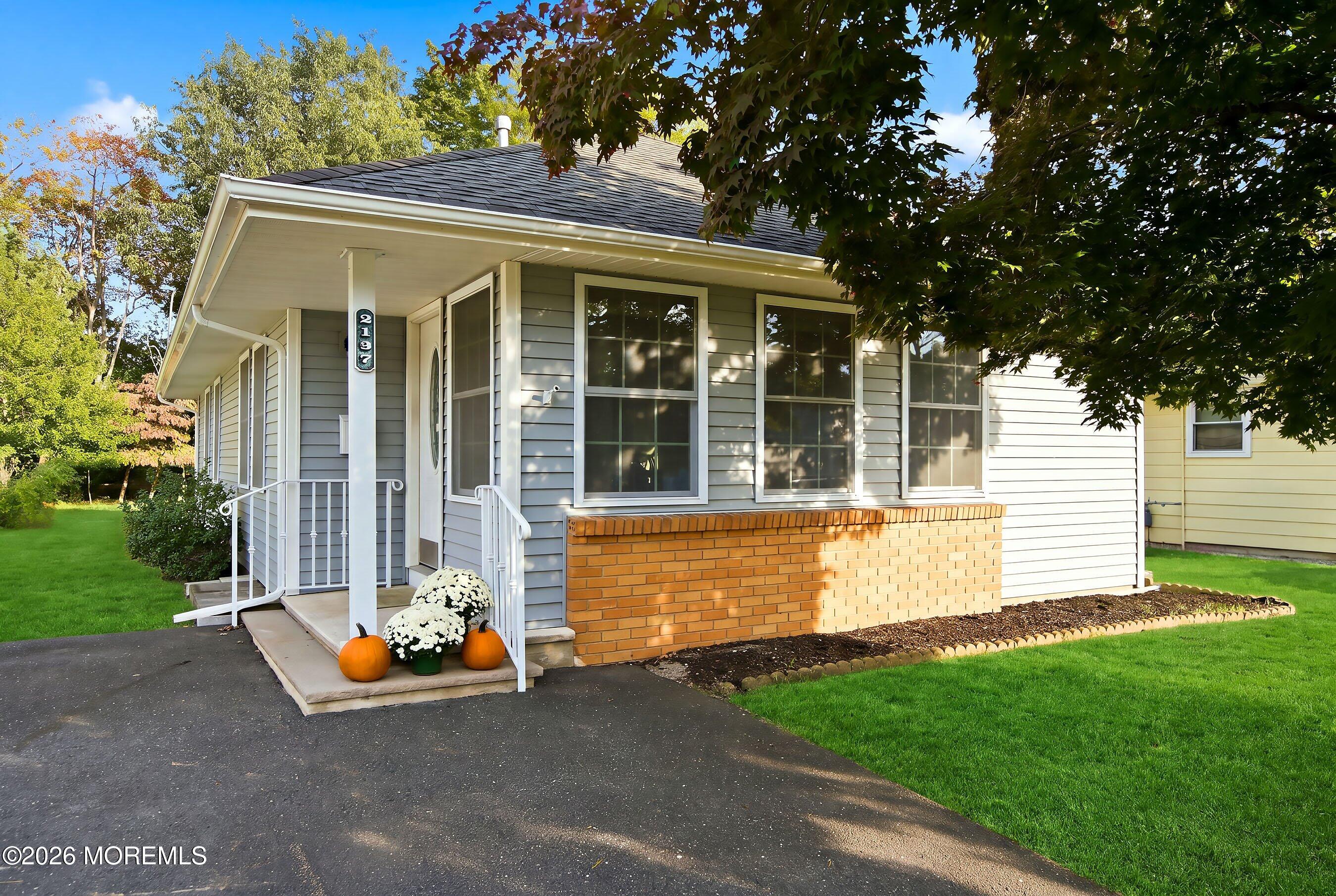 2137 Mount Hood Lane Toms River NJ 08753