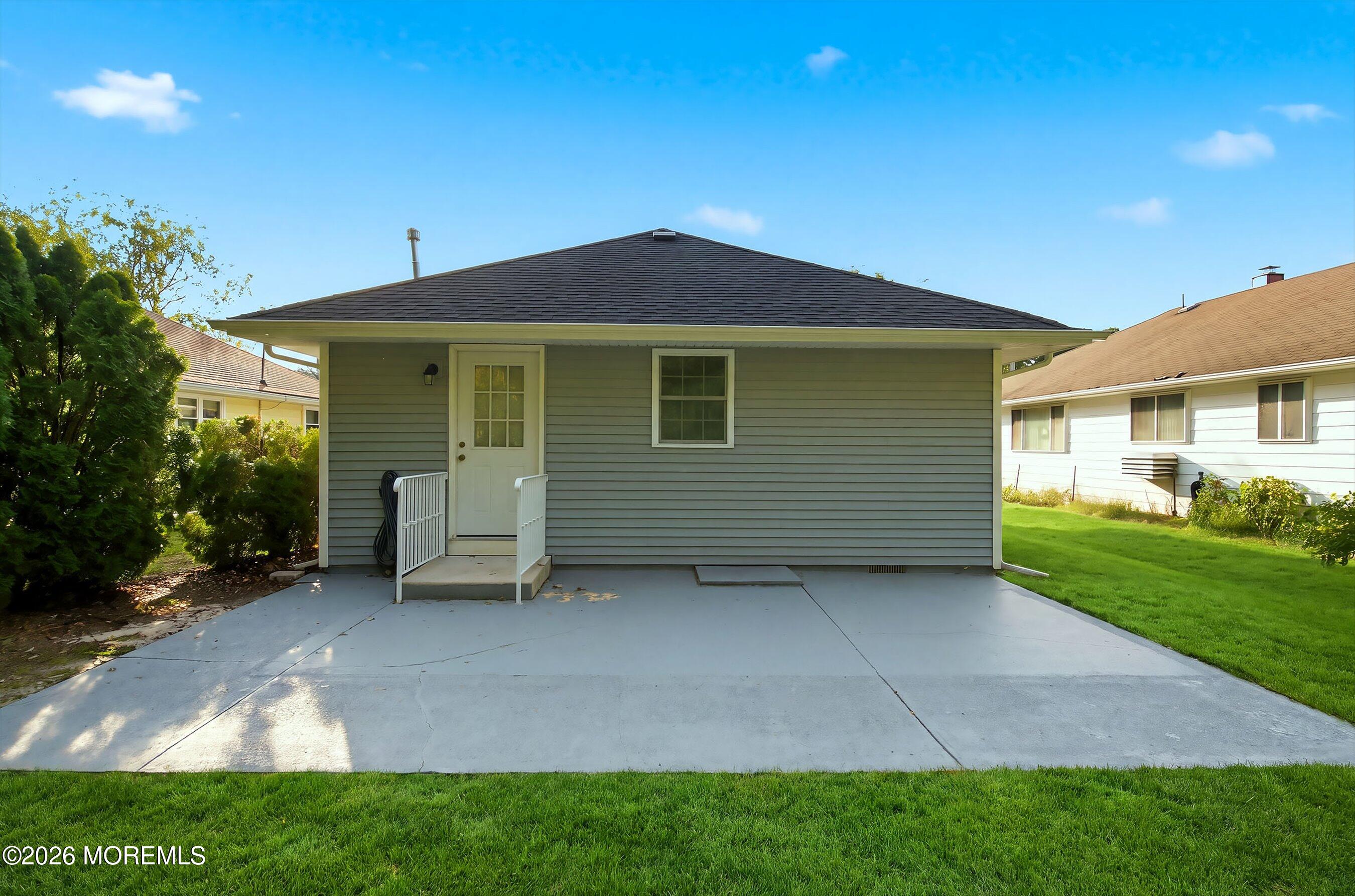 2137 Mount Hood Lane Toms River NJ 08753