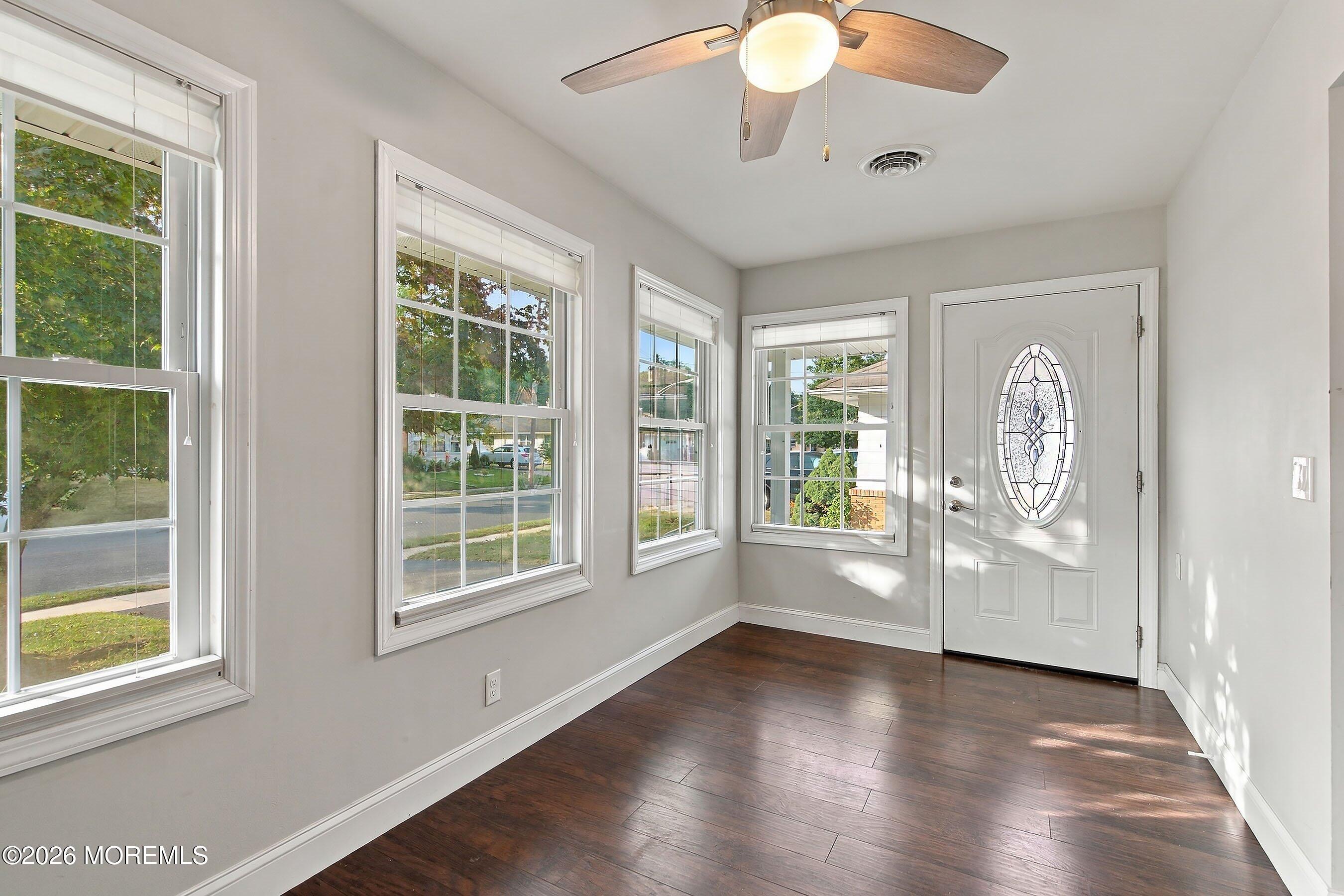 2137 Mount Hood Lane Toms River NJ 08753