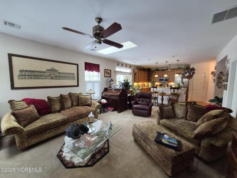 18 Fieldstone Court Whiting NJ 08759