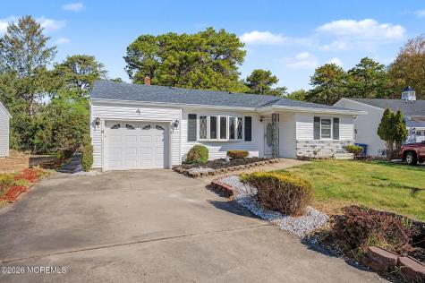 3 Whitaker Drive Toms River NJ 08757