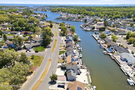15 Parkers Point Boulevard Forked River NJ 08731