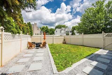 78 Heritage Drive Englishtown NJ 07726