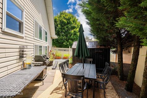 78 Heritage Drive Englishtown NJ 07726