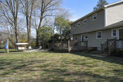 4 Westbrook Road Howell NJ 07731
