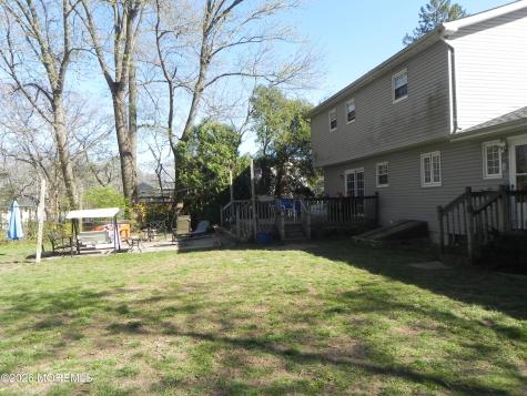 4 Westbrook Road Howell NJ 07731
