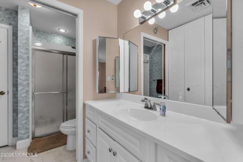 912B Dumbarton Drive Lakewood NJ 08701