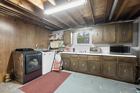 28 Salem Hill Road Howell NJ 07731