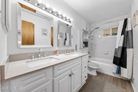 28 Salem Hill Road Howell NJ 07731