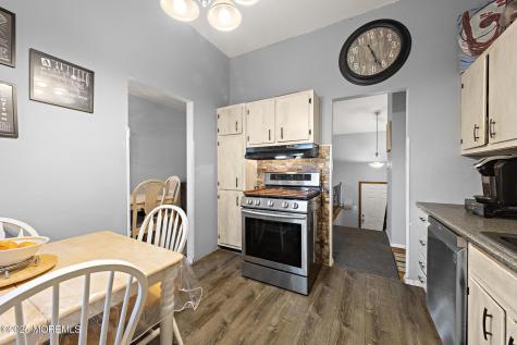 28 Salem Hill Road Howell NJ 07731