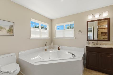 184 Barracuda Road Manahawkin NJ 08050