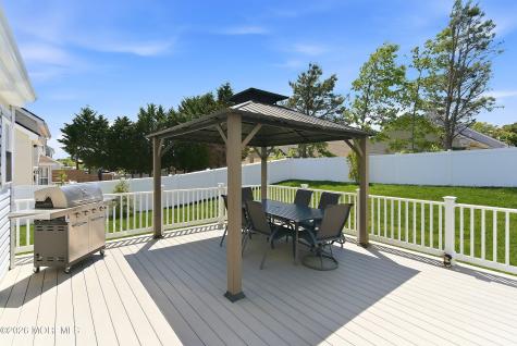 184 Barracuda Road Manahawkin NJ 08050