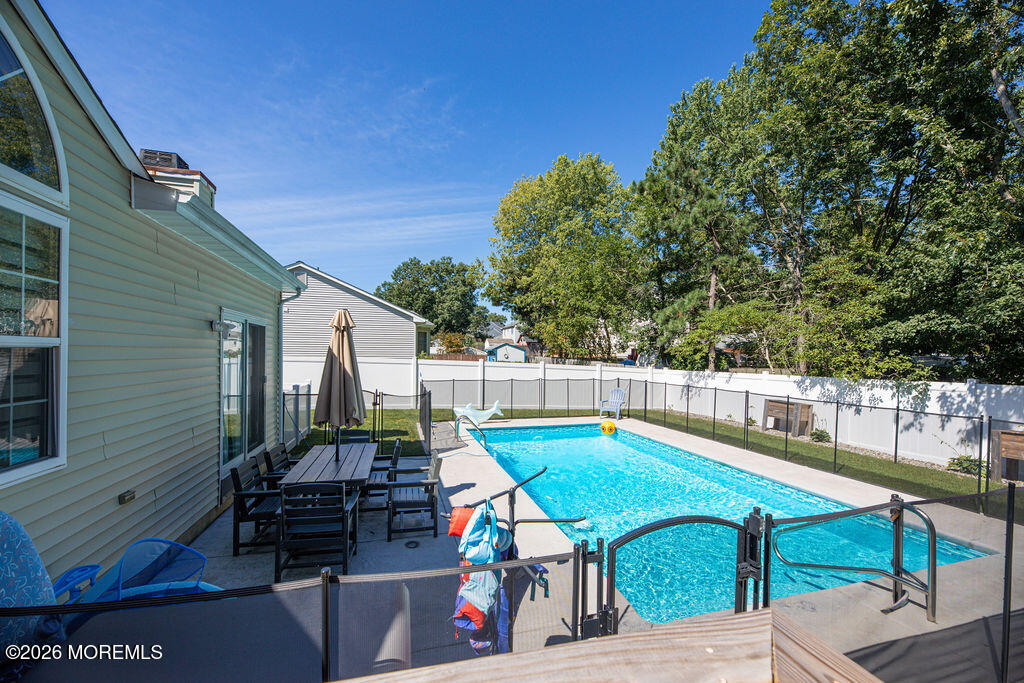 1010 Mariner Avenue Manahawkin NJ 08050