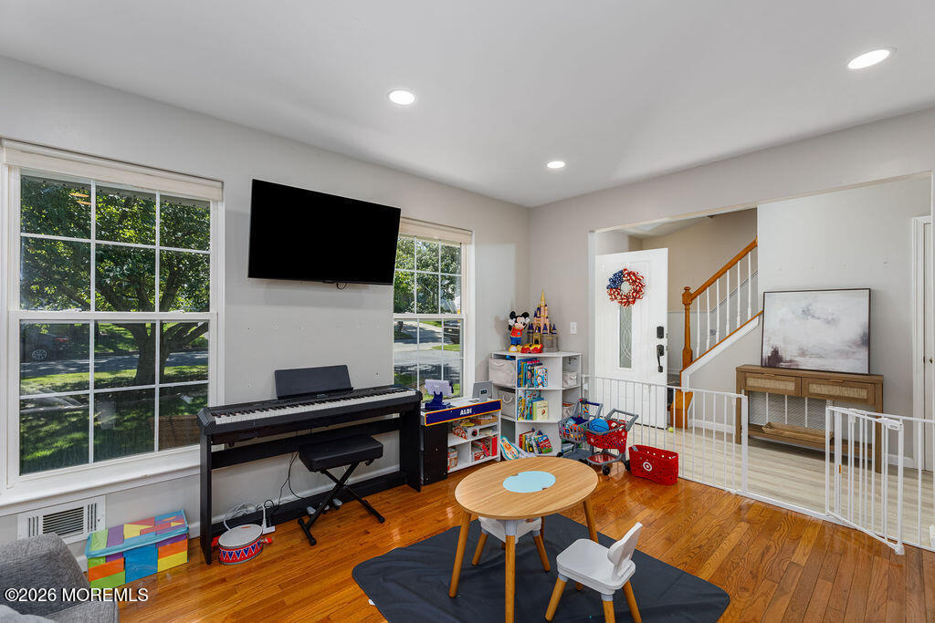 1010 Mariner Avenue Manahawkin NJ 08050