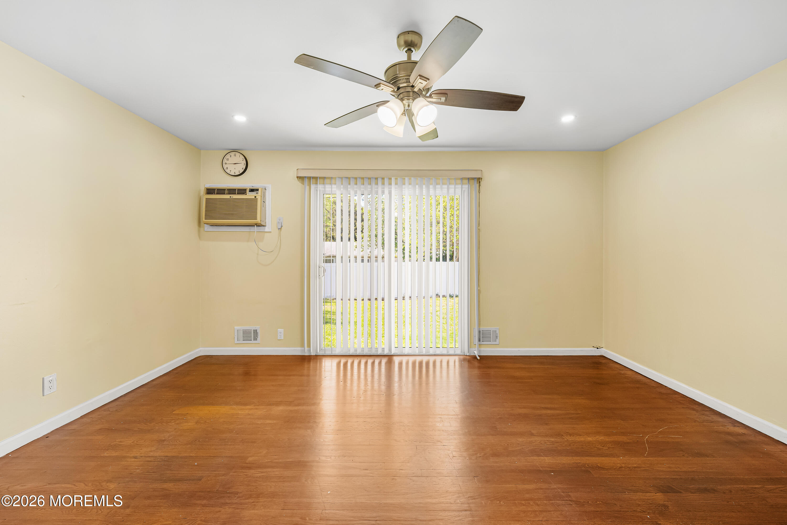 34 Princeton Road Parlin NJ 08859