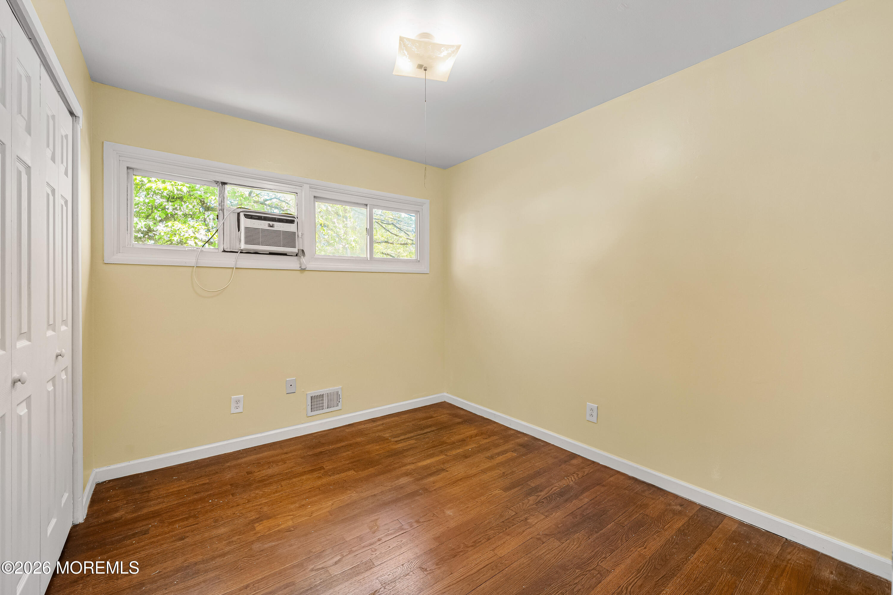 34 Princeton Road Parlin NJ 08859