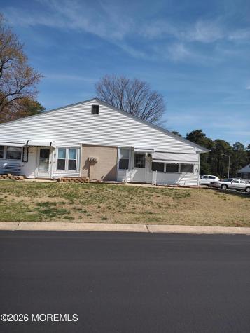 38 A Crestwood Parkway Manchester NJ 08759