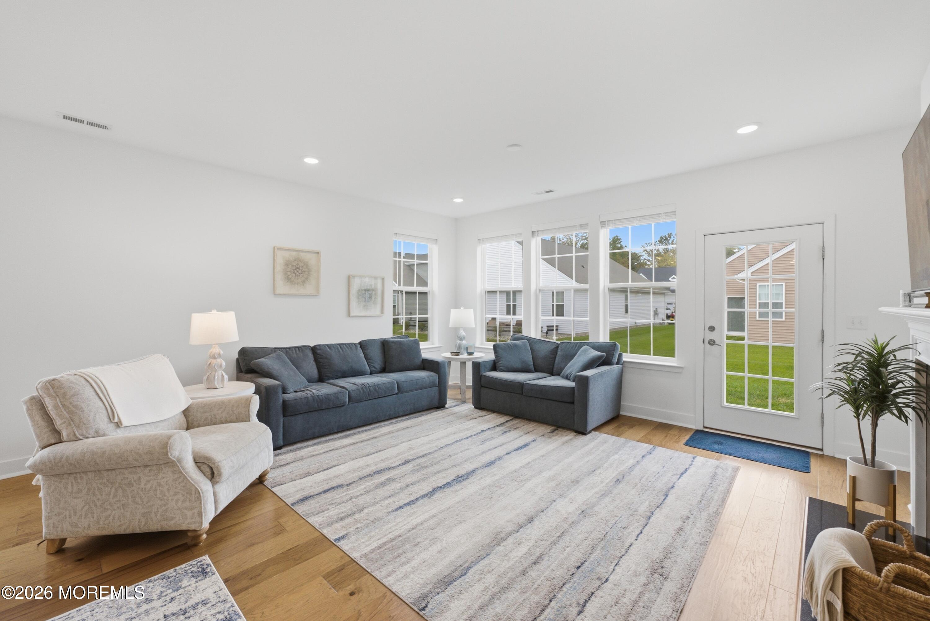 26 Emerald Road New Egypt NJ 08533
