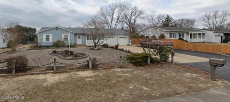 319 Savannah Road Toms River NJ 08757