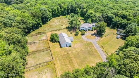 447 Stagecoach Road Millstone NJ 08510
