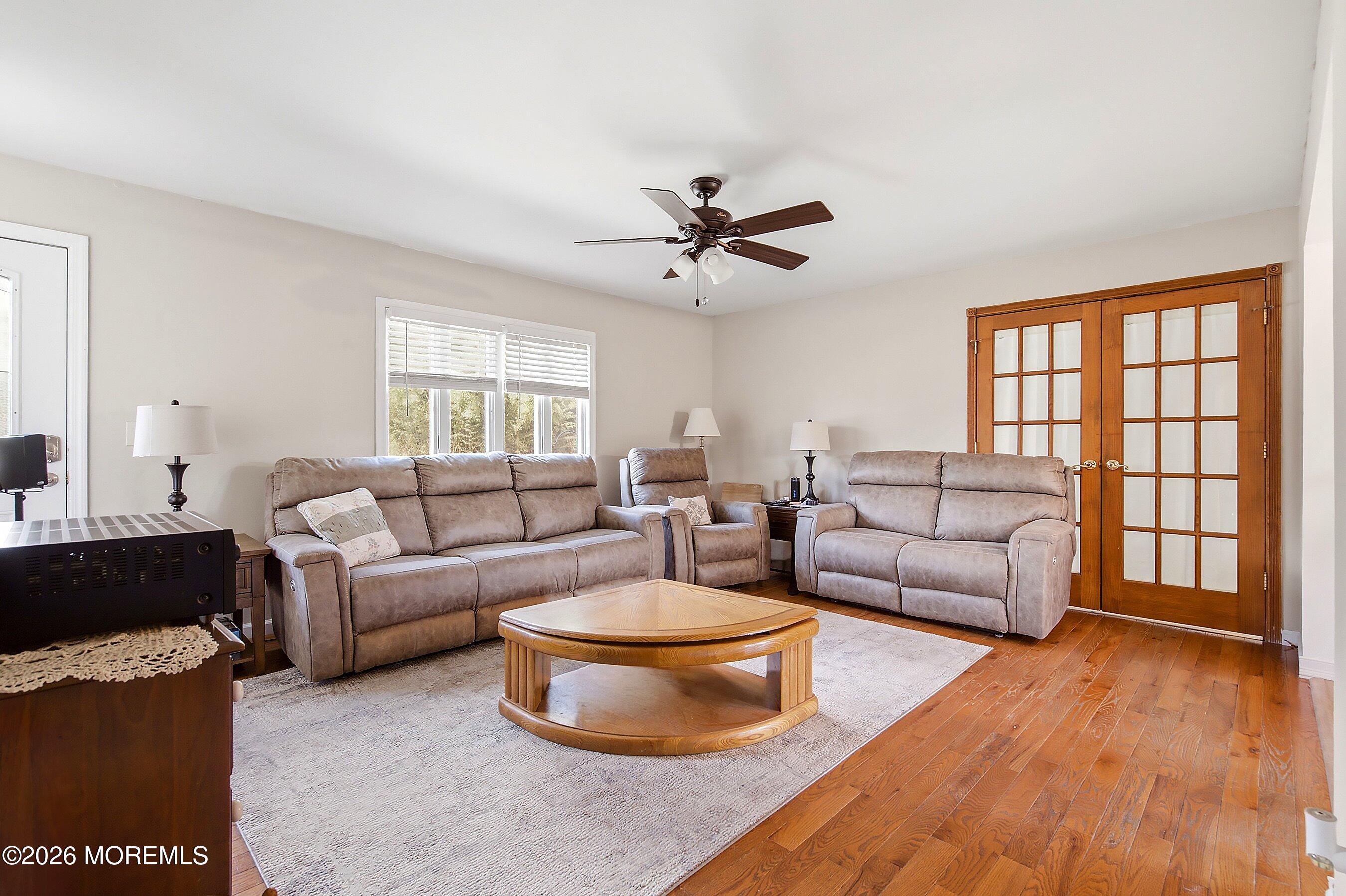 1417 Anchor Avenue Beachwood NJ 08722