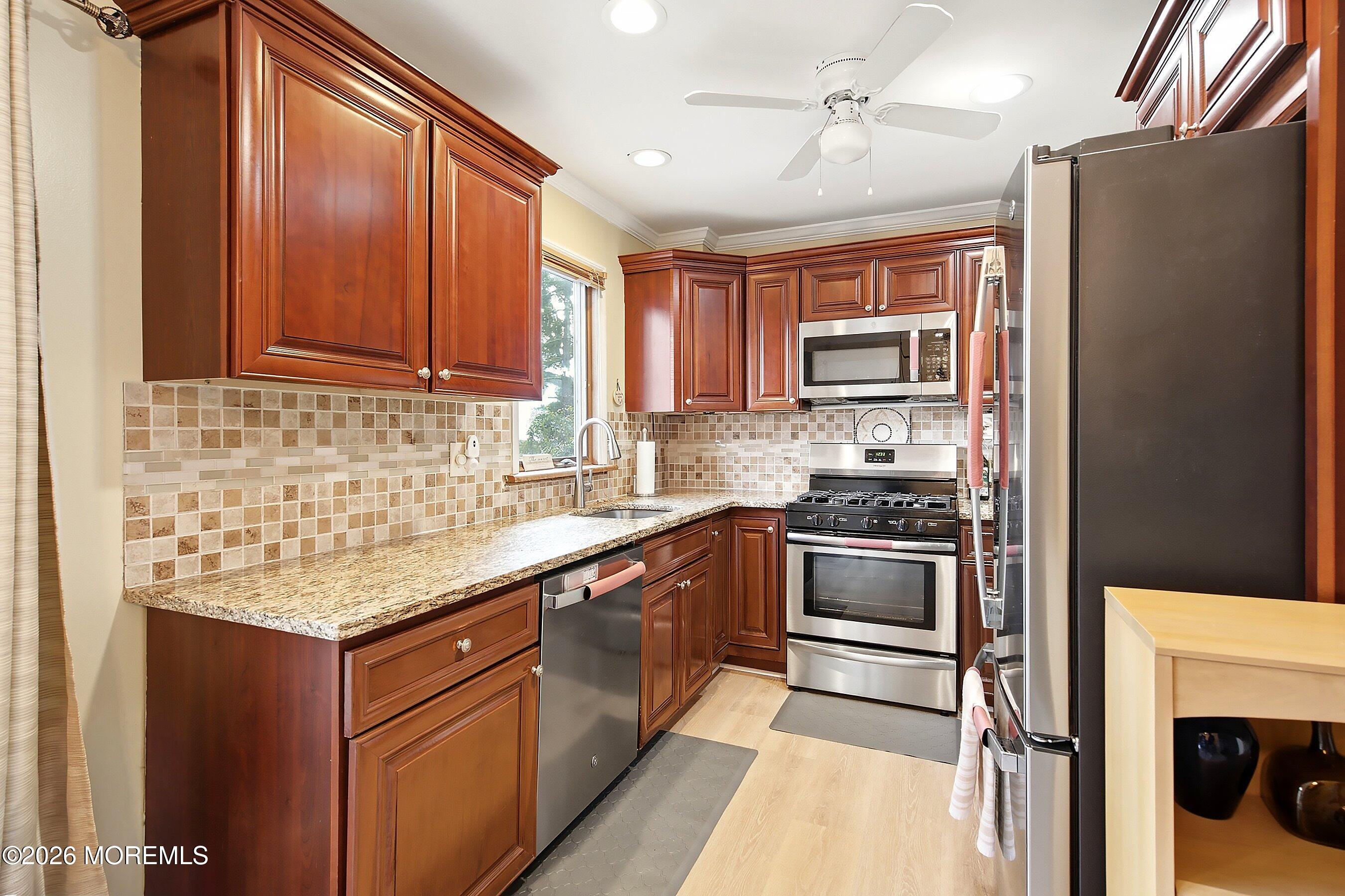 1417 Anchor Avenue Beachwood NJ 08722