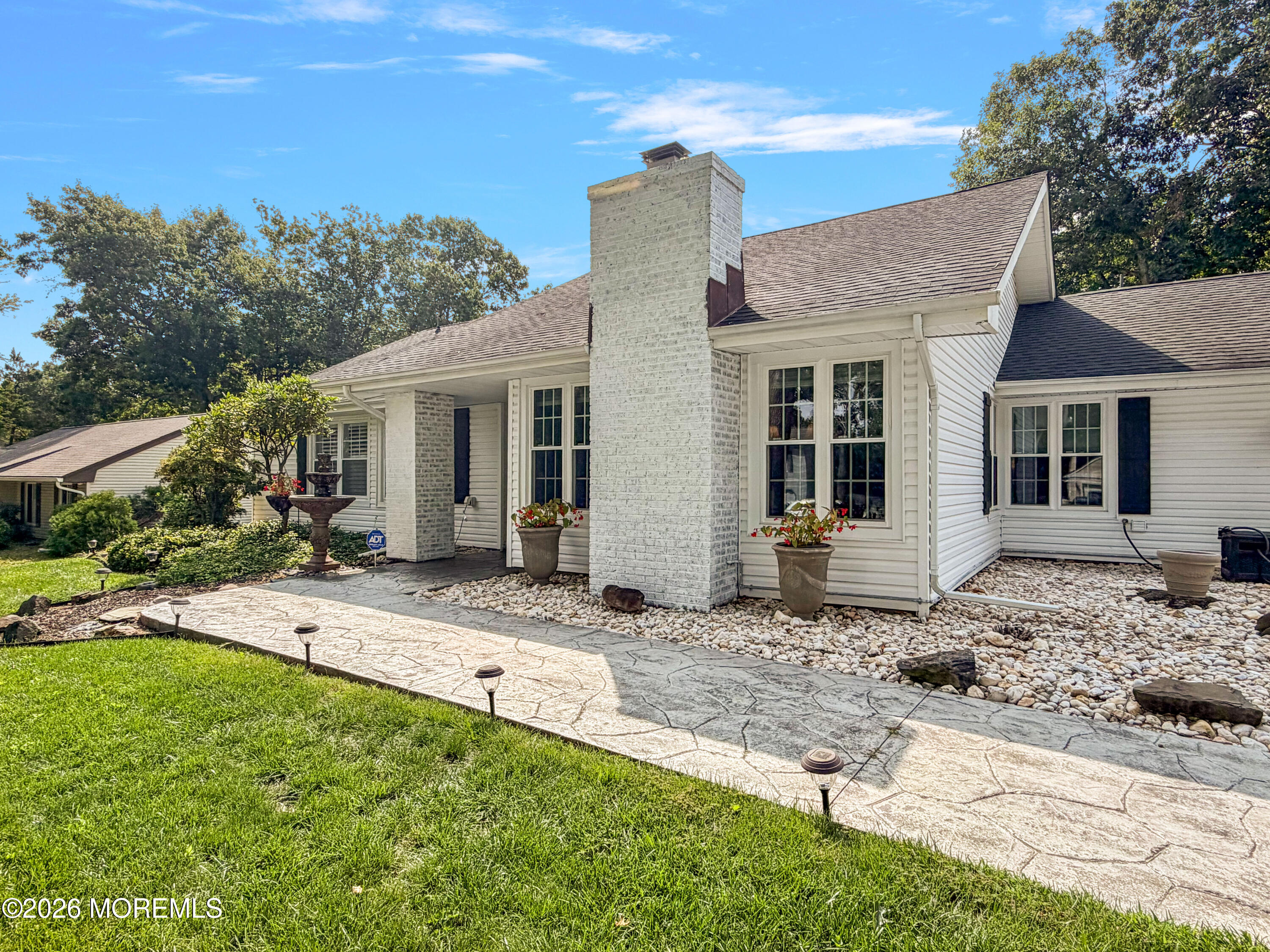 13 Yorkshire Drive Jackson NJ 08527