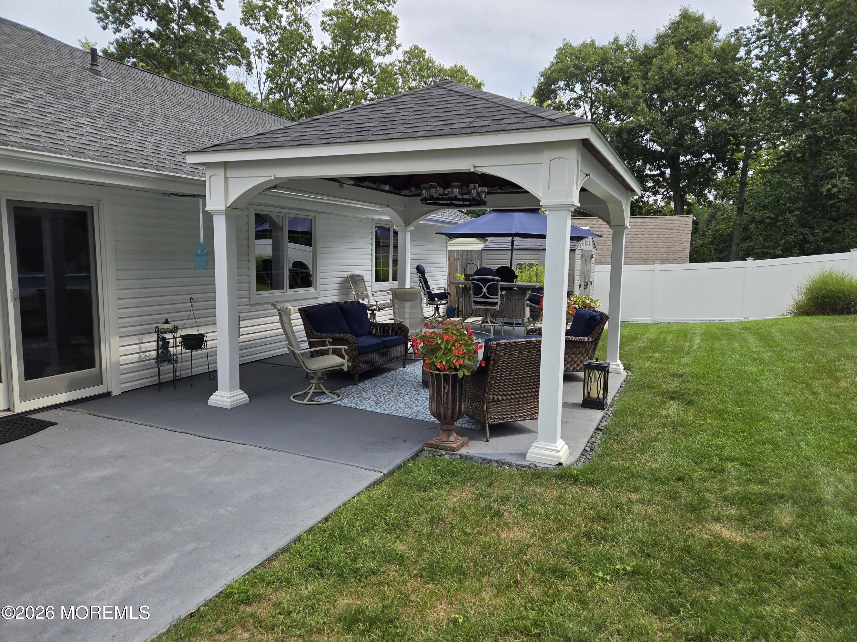 13 Yorkshire Drive Jackson NJ 08527