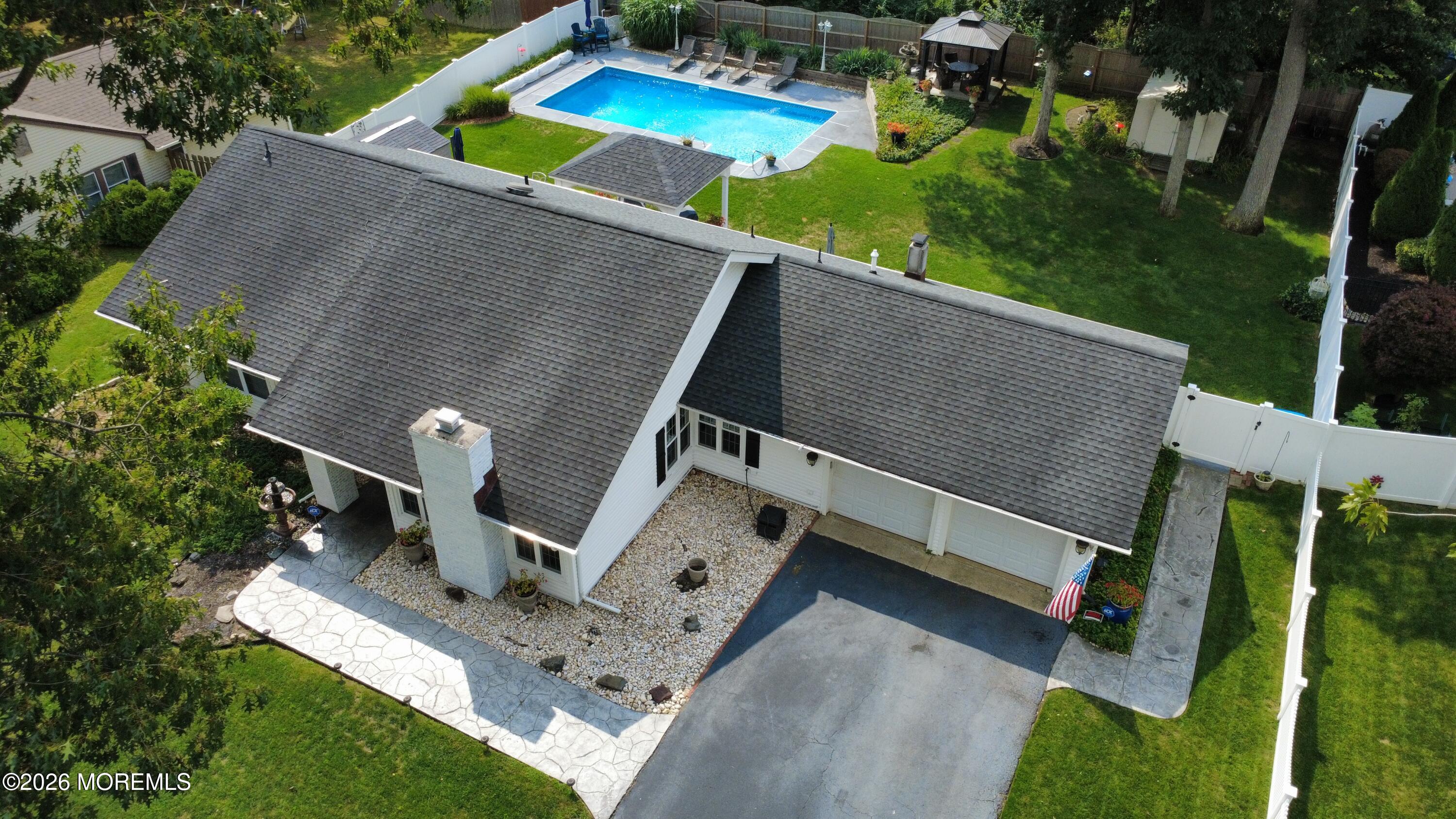 13 Yorkshire Drive Jackson NJ 08527