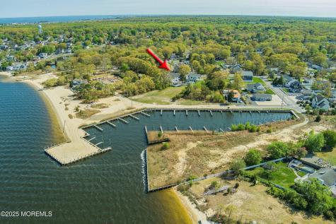 39 Ivy Court Bayville NJ 08721