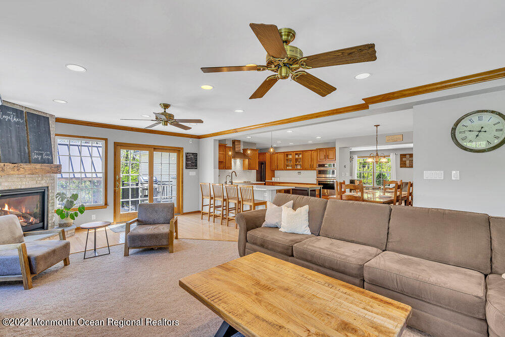 614 Oakwood Avenue Jackson NJ 08527