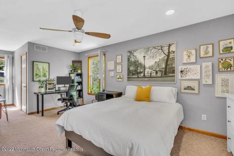 614 Oakwood Avenue Jackson NJ 08527