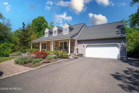614 Oakwood Avenue Jackson NJ 08527