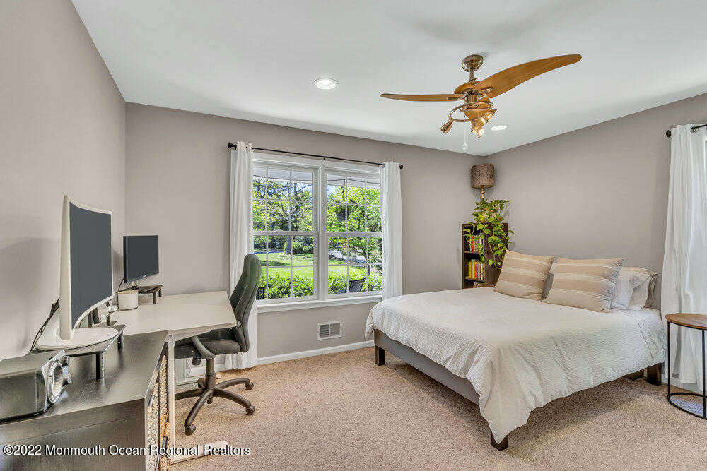614 Oakwood Avenue Jackson NJ 08527