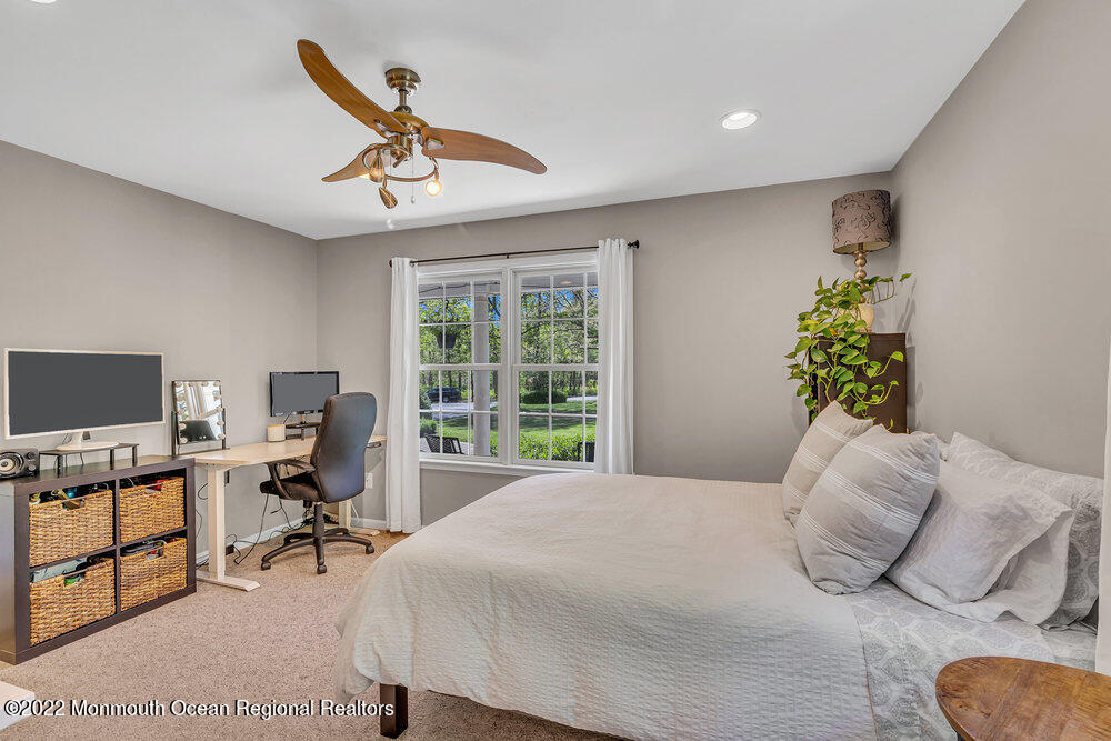 614 Oakwood Avenue Jackson NJ 08527