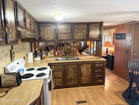 27 Rose Drive Jackson NJ 08527