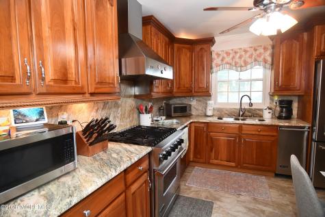 902 10th Street Union Beach NJ 07735