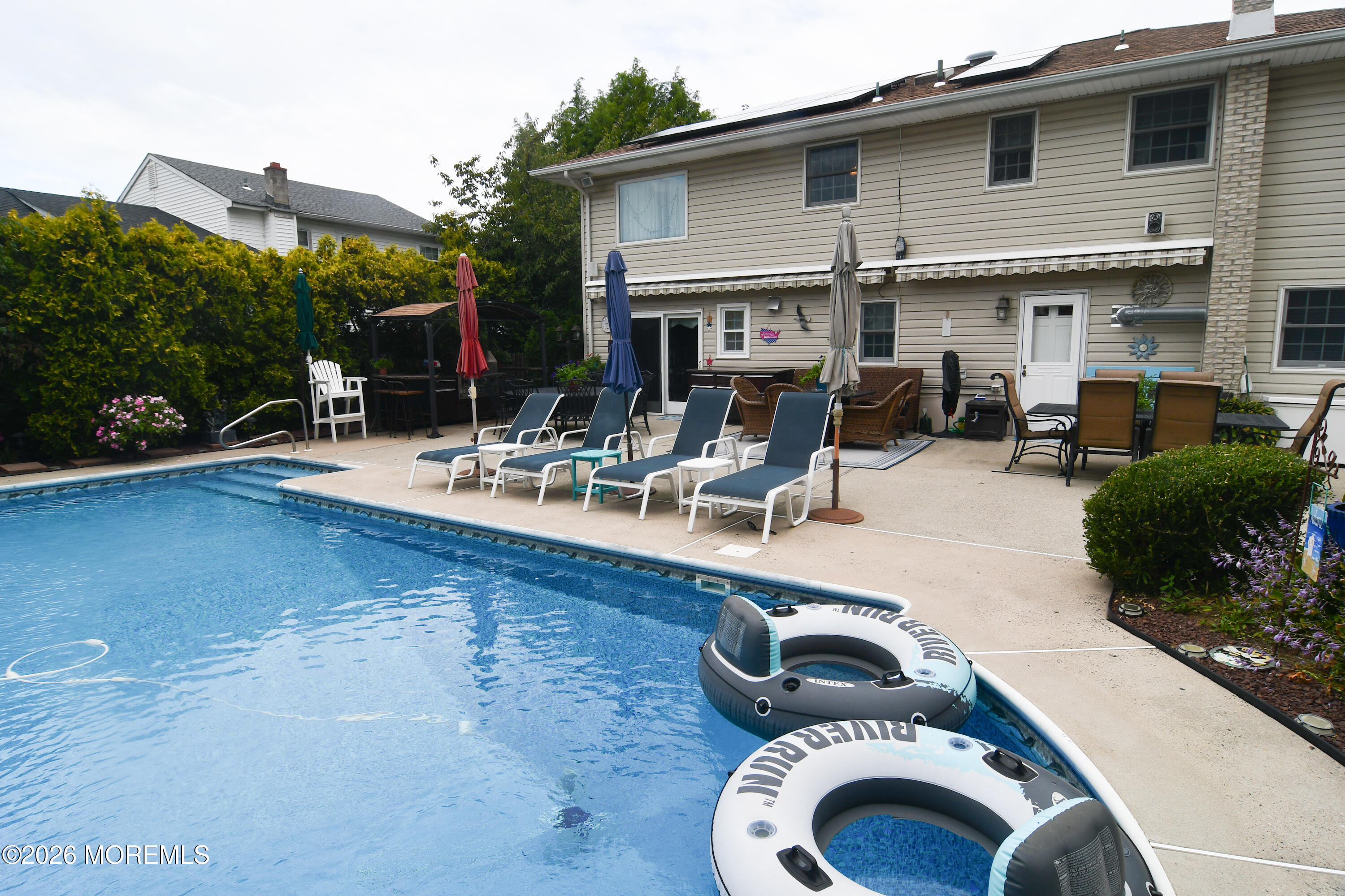 902 10th Street Union Beach NJ 07735