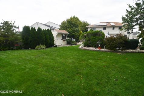 902 10th Street Union Beach NJ 07735