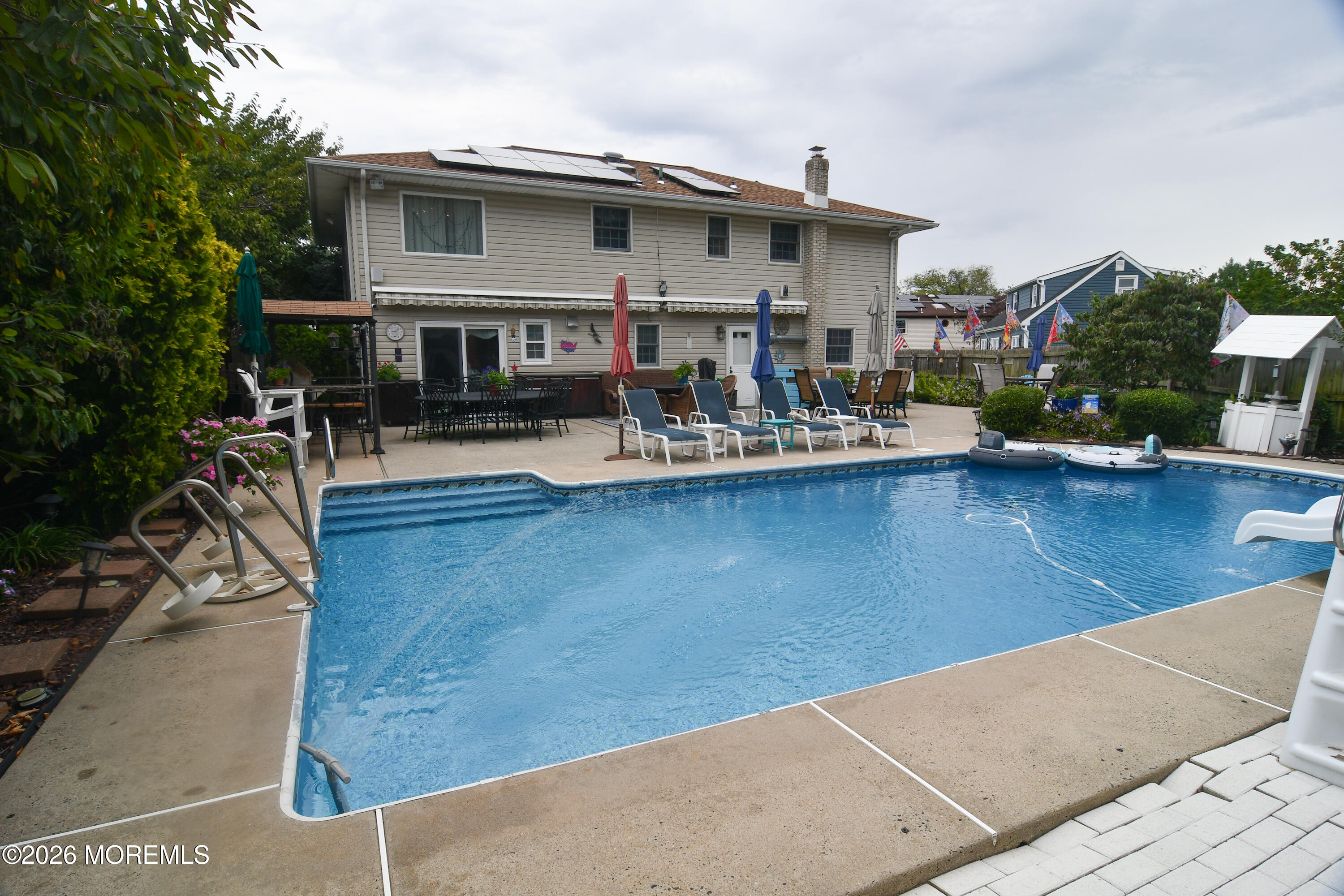 902 10th Street Union Beach NJ 07735