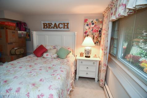902 10th Street Union Beach NJ 07735
