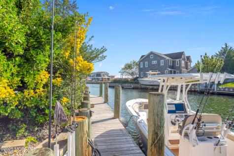 1700 Rue Mirador Point Pleasant NJ 08742