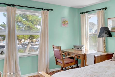 1700 Rue Mirador Point Pleasant NJ 08742